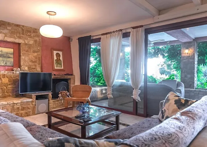 Maria Elena - Akti Elia Halkidiki Lagomandra